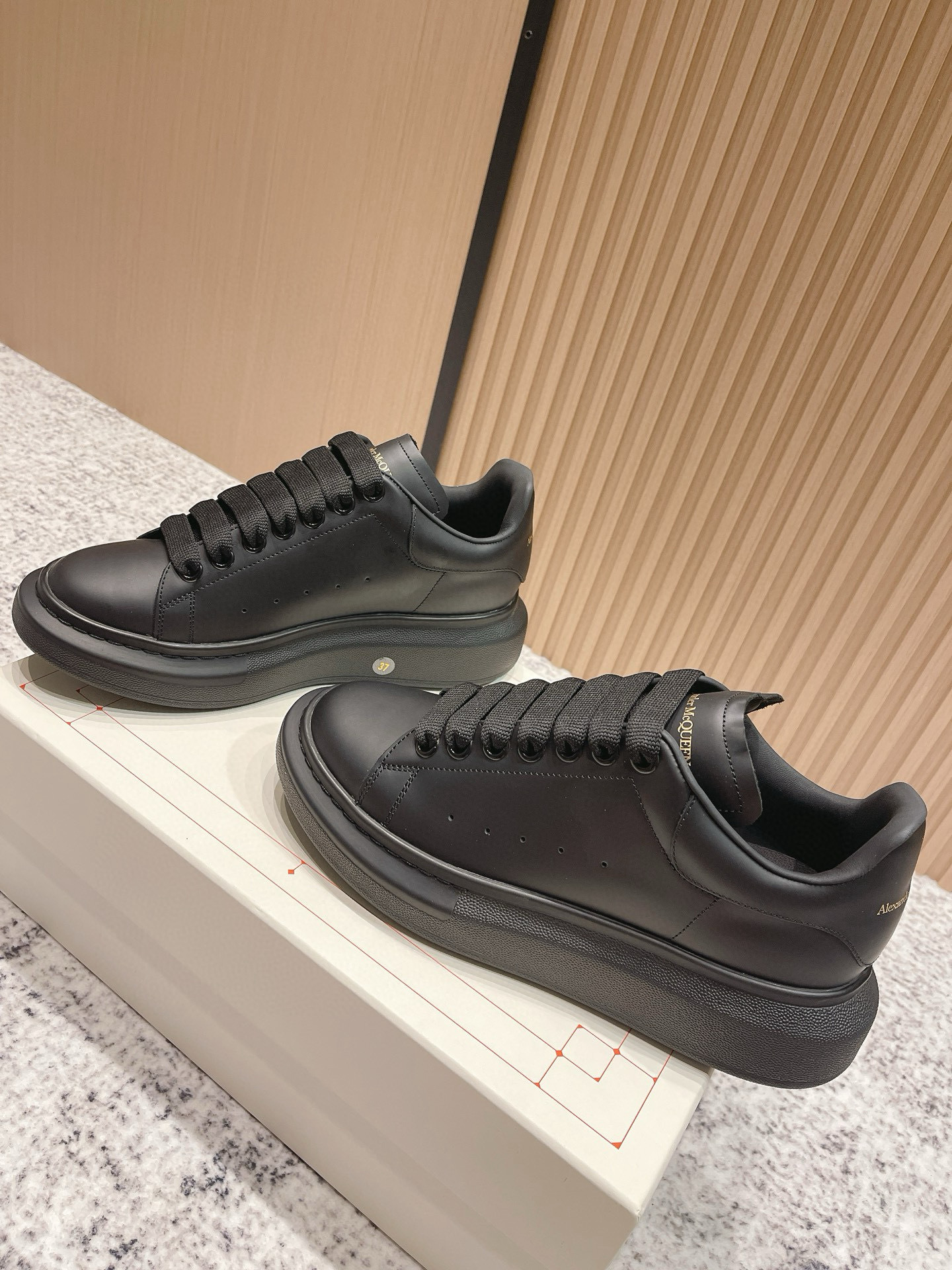 Shoe McQueen shoe — ba011916 angle 1