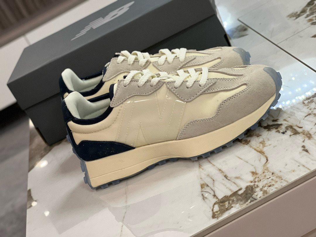 Shoe New Balance sneakers — 93251454 angle 1