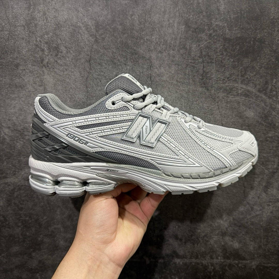 Shoe New Balance sneakers — d2e0cece angle 1