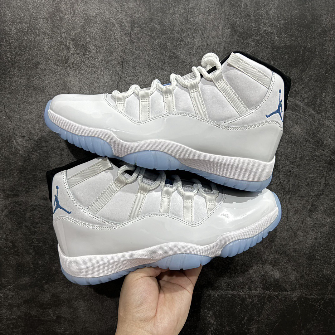 Shoe Nike Shoes — a75cec34 angle 1