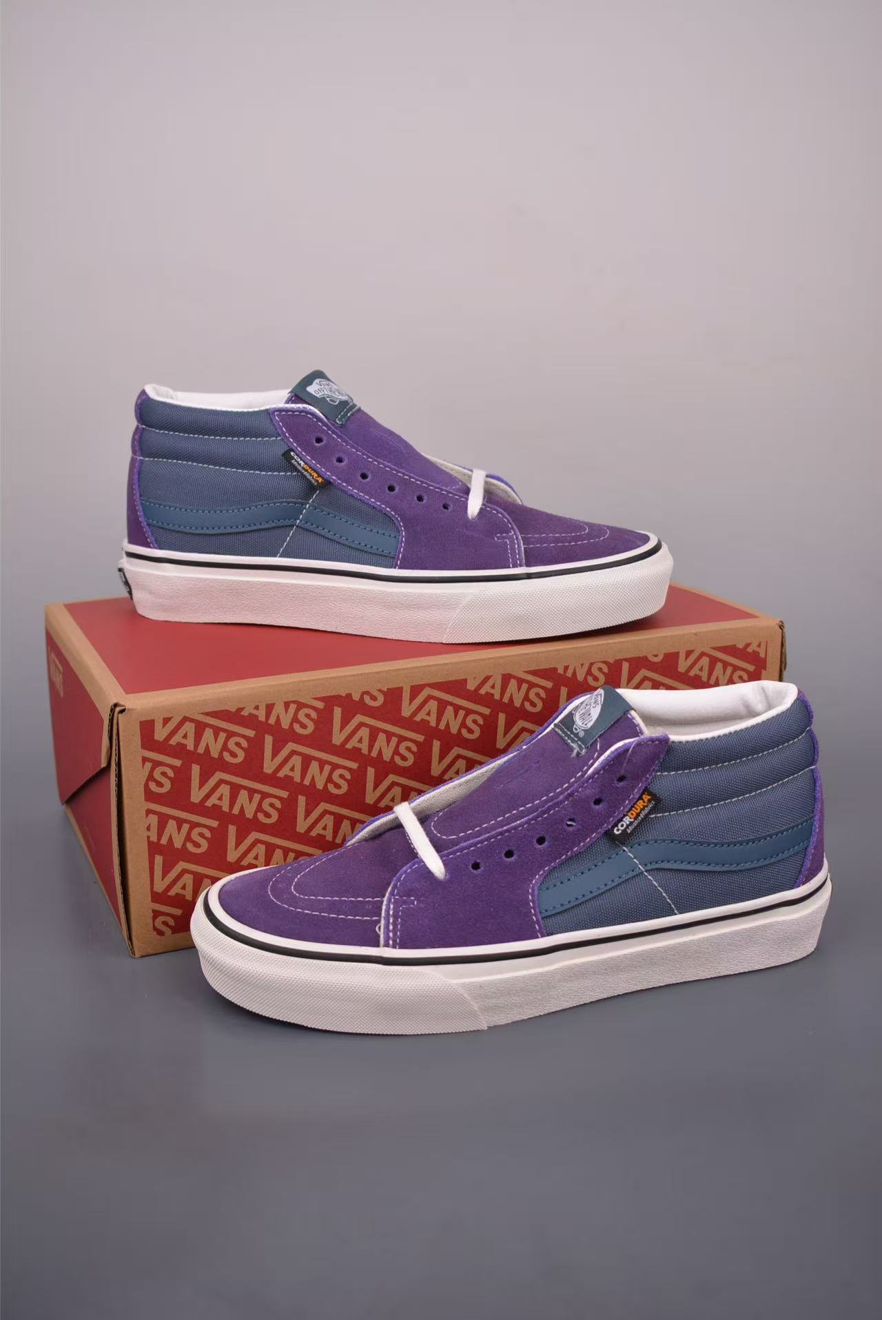 Shoe Vans Old Skool shoes — a59d2ee5 angle 1