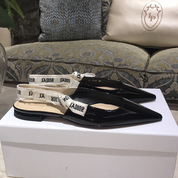 Shoe Women Sandals — 4376532e angle 1