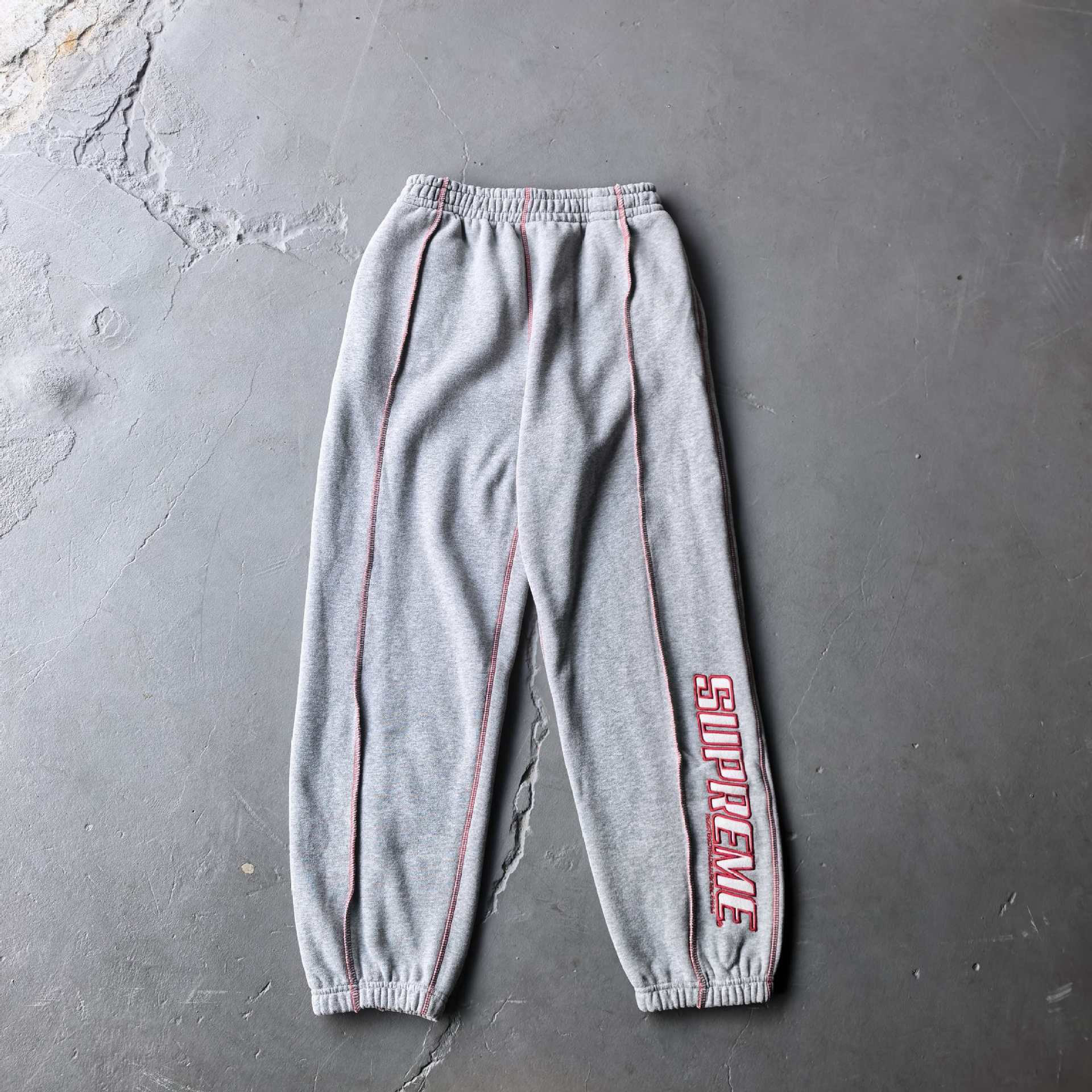 Supreme Hoodie — 1d17219b angle 1