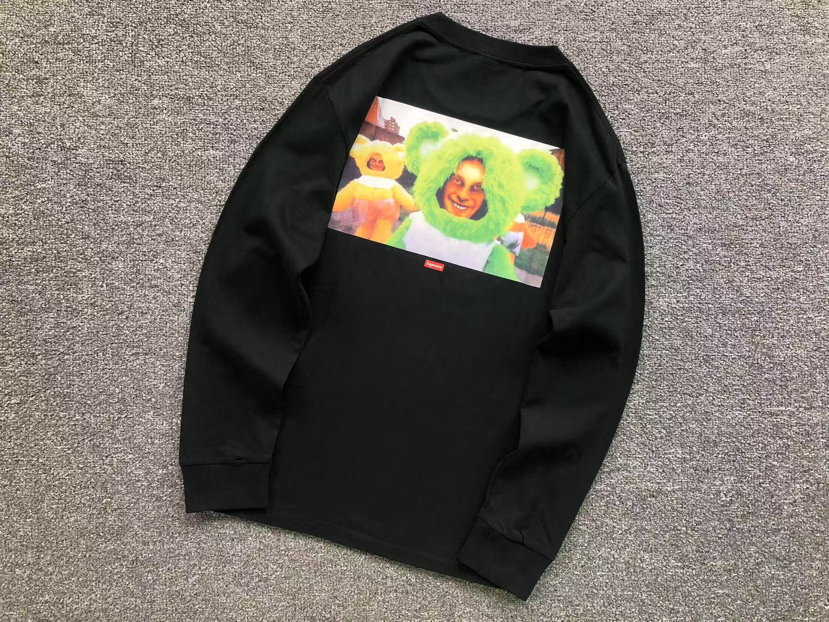 Supreme Hoodie — 88d055d8 angle 1
