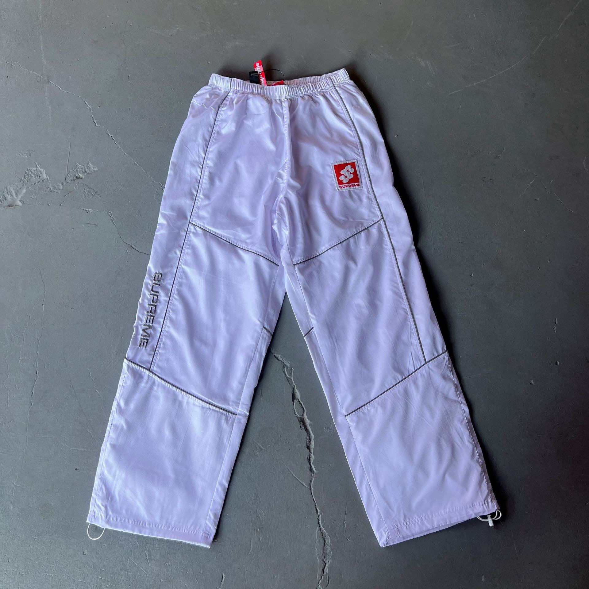 Supreme Hoodie — f5cc3177 angle 1