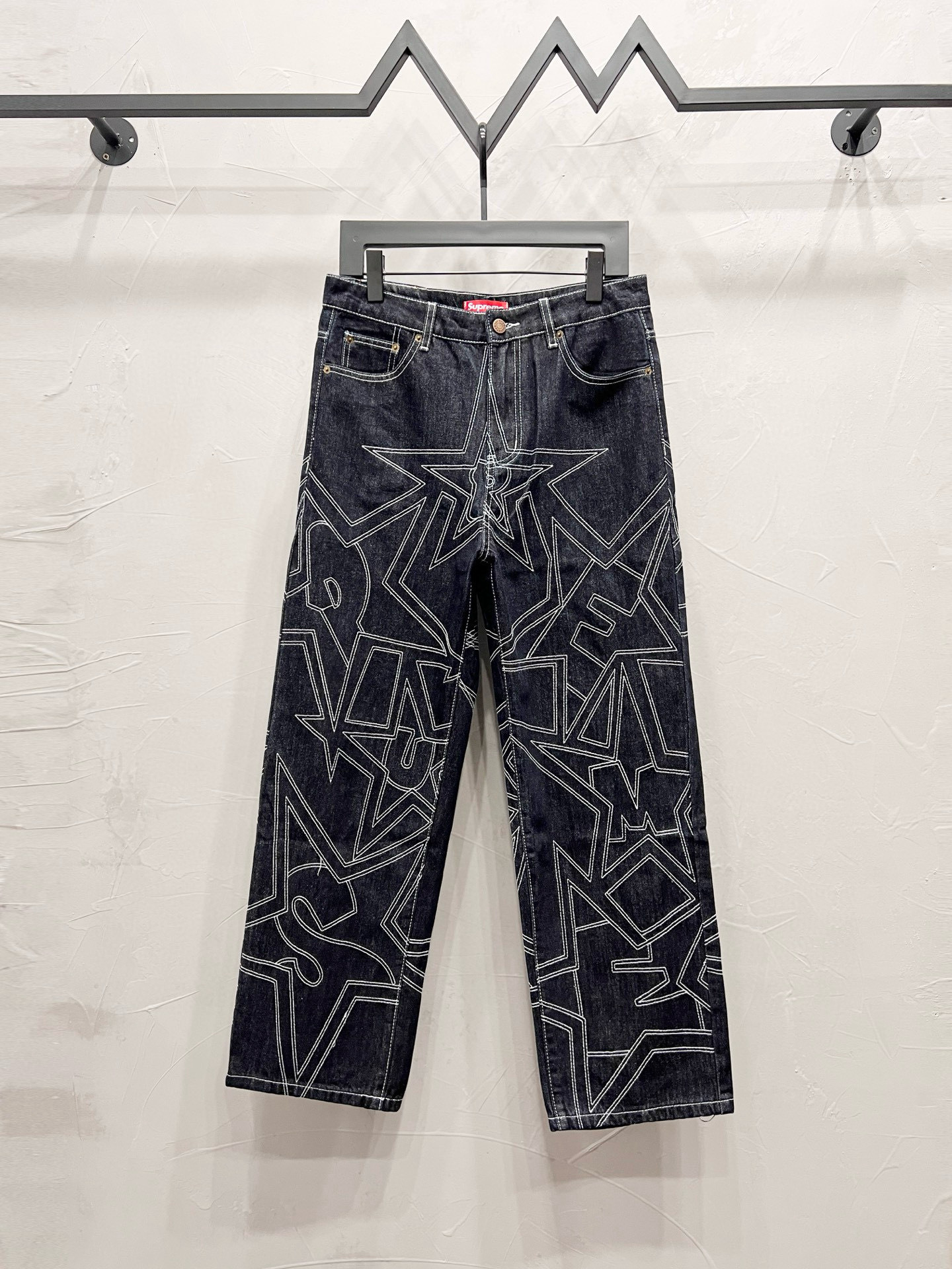 Supreme Pants — a29fb403 angle 1