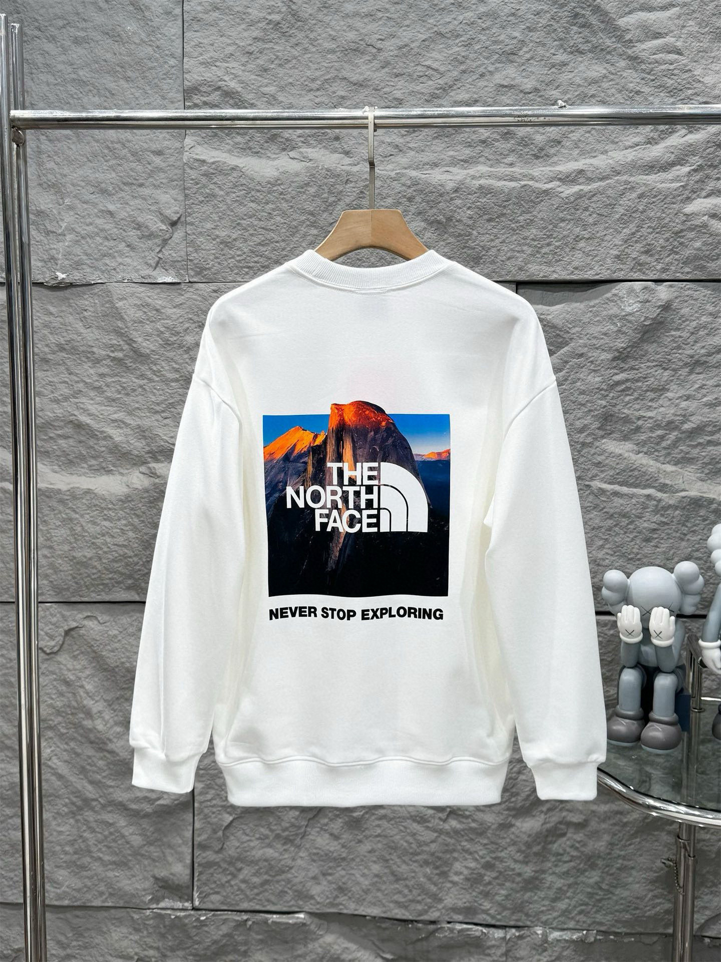The North Face Hoodie — 2fa83319 angle 1