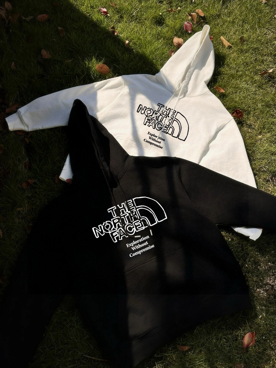 The North Face Hoodie — 759345da angle 1