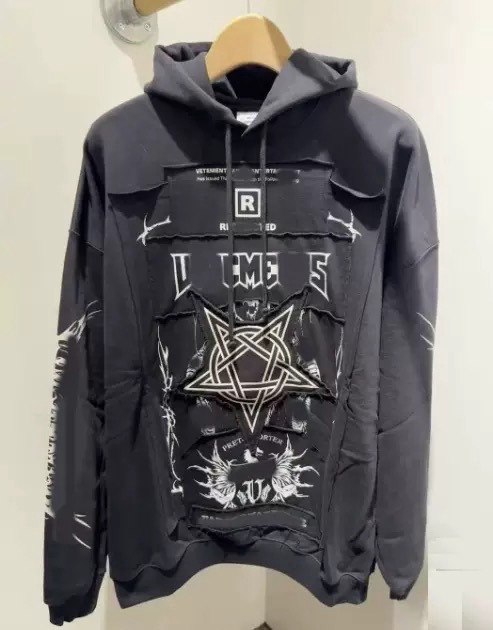 Vetements Hoodie — a73ae5e9 angle 1