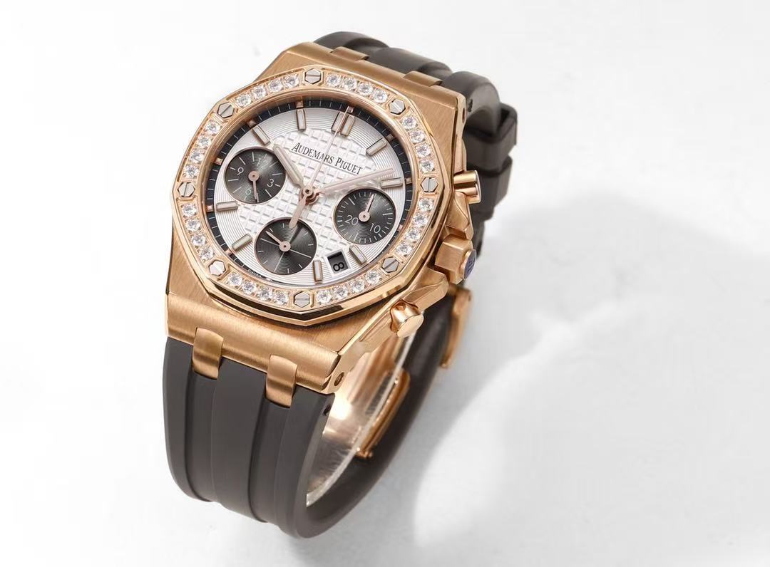 Watch — 109fd68c angle 1