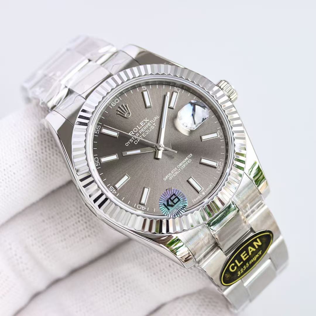 Watch — 5e1195a6 angle 1