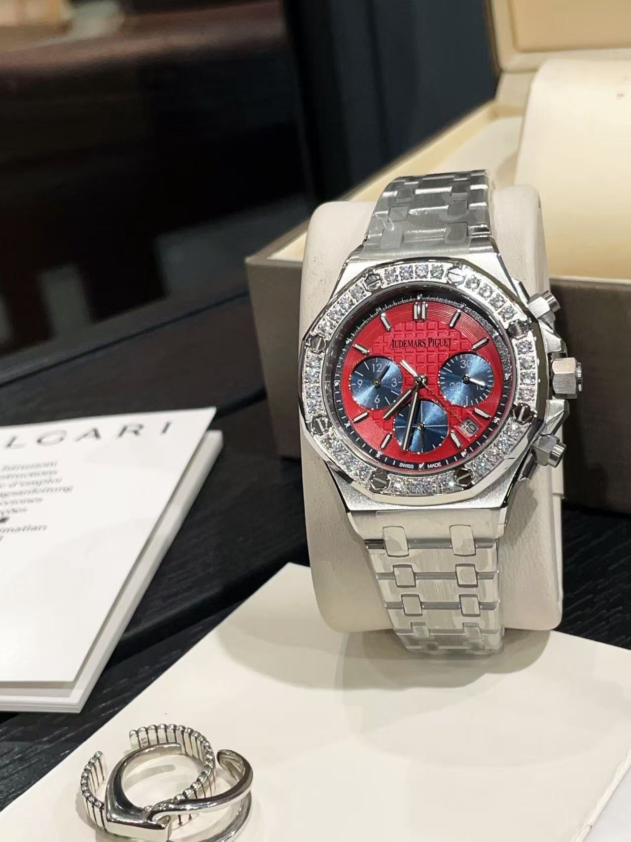 Watch — 6aca375a angle 1