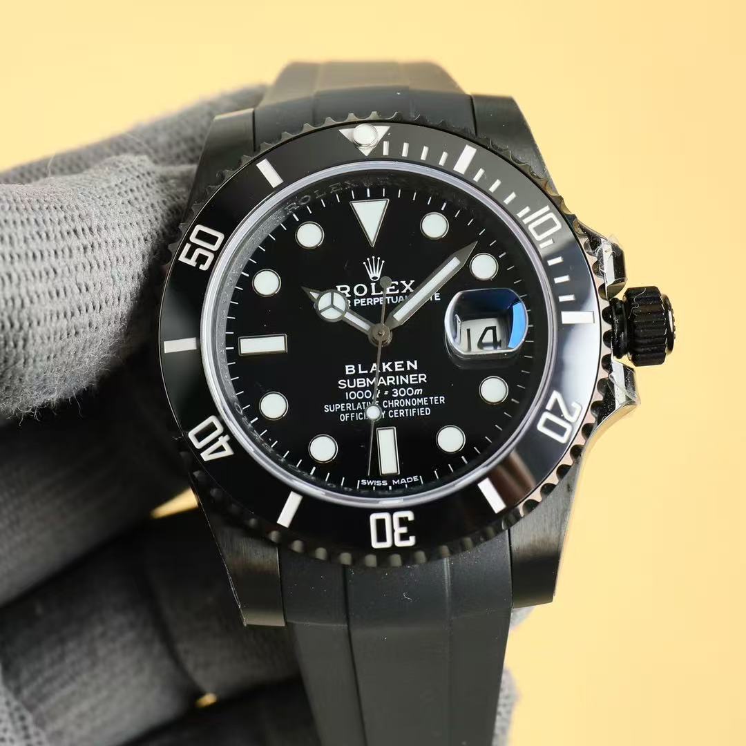 Watch — fa90b423 angle 1