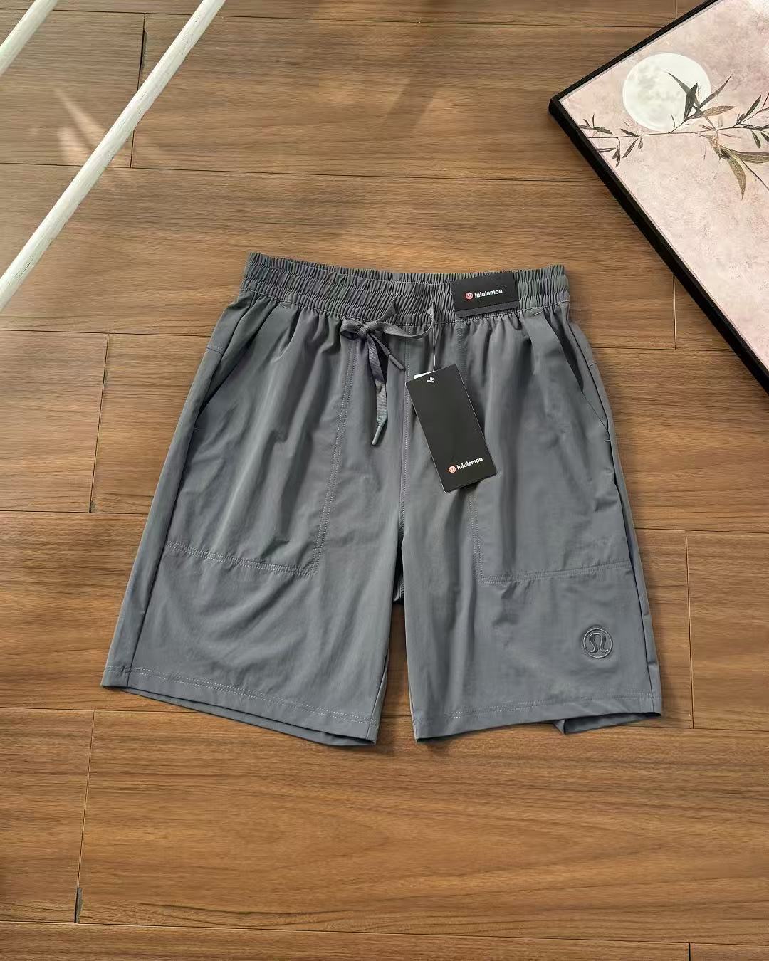 lululemon Pants — 43596a86 angle 1