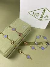 Accessories Necklaces — 069db3d7