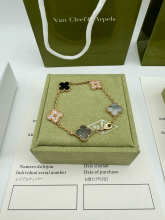 Accessories Necklaces — 7fd12516