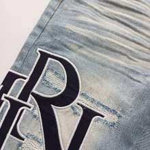 Amiri Jeans — A1785