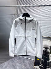Arc'teryx Hoodie — 1f5d9554