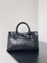 Designer Bags Balenciaga — 115-1