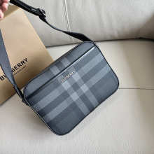 Designer Bags Burberry — 1