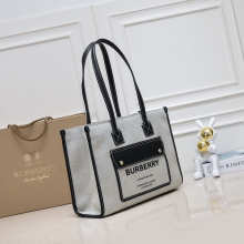 Designer Bags Burberry — 2