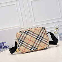 Designer Bags Burberry — 2