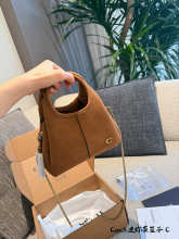 Designer Bags Coach — Y437