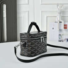 Designer Bags Goyard — 212