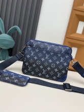 Designer Bags Louis Vuitton — M11592-1