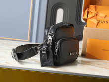 Designer Bags Louis Vuitton — M14988-7