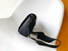 Designer Bags Louis Vuitton — M24769-3