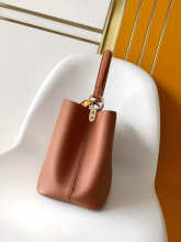 Designer Bags Louis Vuitton — M26262-1