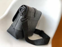 Designer Bags Louis Vuitton — M45911-1