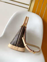 Designer Bags Louis Vuitton — M53151-1
