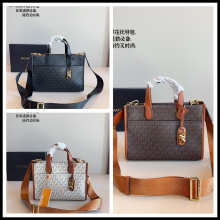 Designer Bags Michael Kors — 21