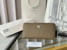 Designer Bags Prada — 1317-2