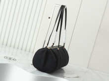 Designer Bags Tory Burch — 60
