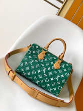 Designer Bags Travel Bag — M24423-1