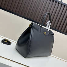 Designer Bags Valentino — 1