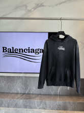 Balenciaga Hoodie — 01318995