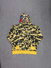 BAPE Hoodie — d8b02b52