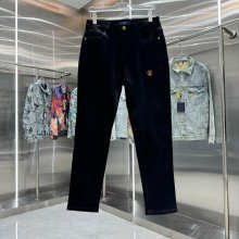 Louis Vuitton Pants — 7f88b101