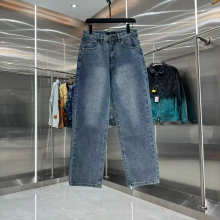 Louis Vuitton Pants — da648713