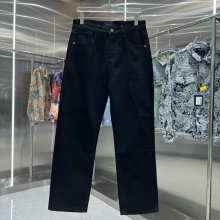 Louis Vuitton Pants — f0678462