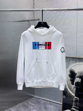 Moncler All — 6e8502b5