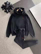 Moncler All — 8d61b5e5