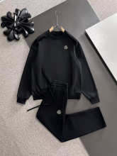Moncler All — f9f3bf1b