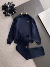 Moncler All — fd48e264