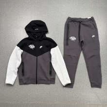 Nike Hoodie — 2d156423