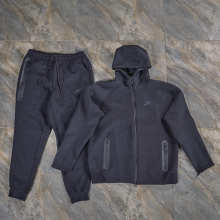 Nike Hoodie — 77f0ab09